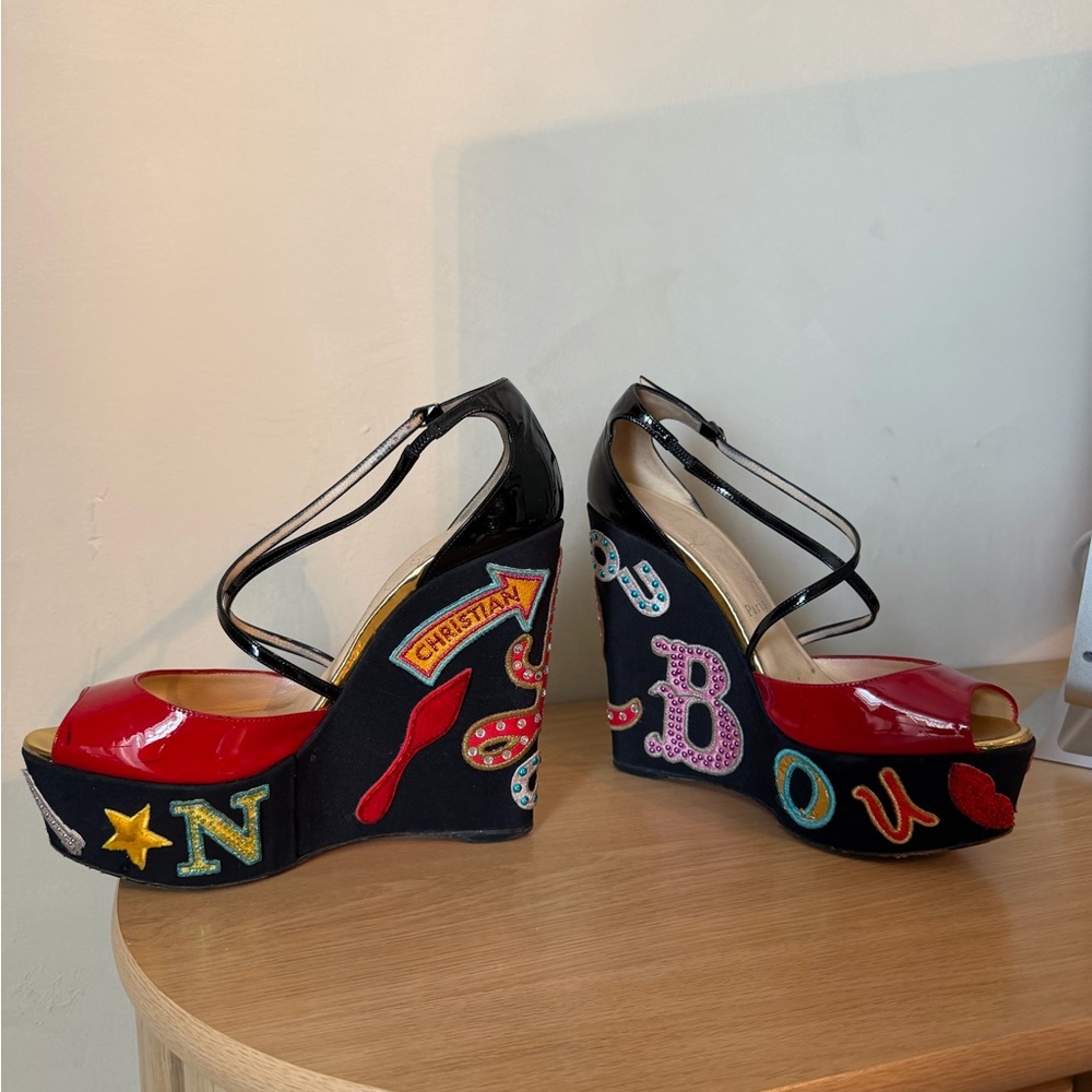 Christian Louboutin Vibrant Black and Red Wedges